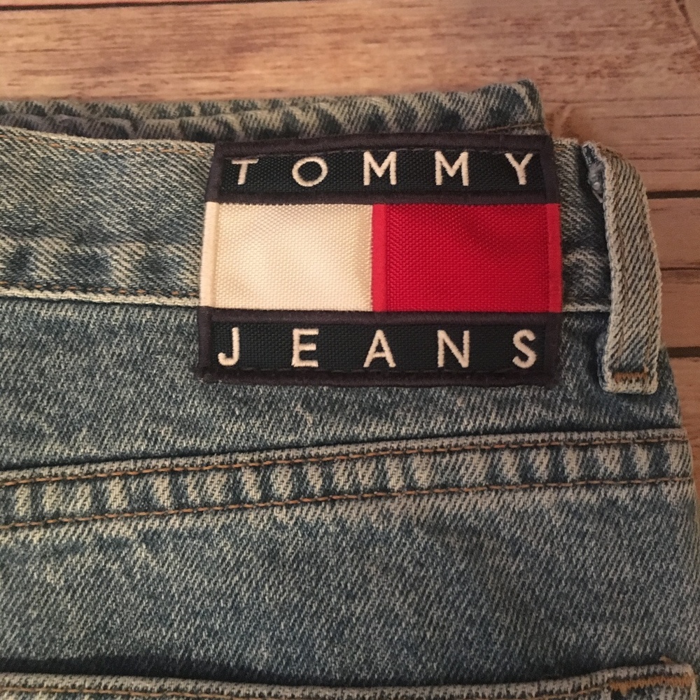 Men's Tommy Hilfiger Jeans Large Logo - Picture 2 of 8